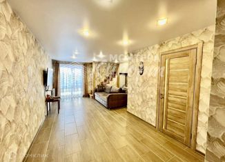 Продам таунхаус, 74 м2, деревня Зелёная Поляна, Молодёжная улица, 11/4