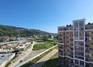 Продажа 1-комнатной квартиры, 37.5 м2, Сочи, улица Калараша, 64/13к4, ЖК Семейный