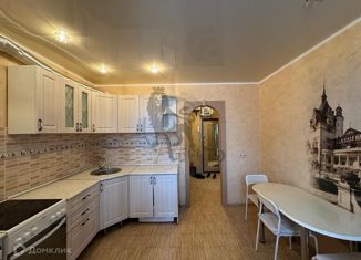 Однокомнатная квартира в аренду, 42 м2, Липецк, улица И.В. Свиридова, 17