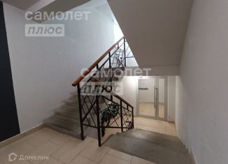 Продам 1-комнатную квартиру, 40.4 м2, Ярославль, улица Калинина, 34, Фрунзенский район