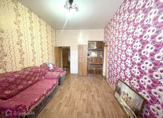 Продаю 3-ком. квартиру, 80 м2, Ярцево, Советская улица, 14