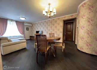 Трехкомнатная квартира на продажу, 80 м2, Краснодар, улица Стасова, 115/1, улица Стасова