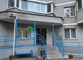 Двухкомнатная квартира на продажу, 51 м2, Ижевск, Буммашевская улица, 41, жилой район Буммаш