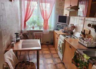 Продам 2-ком. квартиру, 55 м2, деревня Горбунки, деревня Горбунки, 14