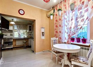 Продам дом, 72 м2, посёлок городского типа Яблоновский, Красная улица, 28