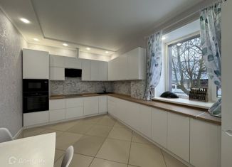 Продаю дом, 224.2 м2, Димитровград, улица Гоголя, 137