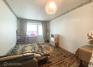 Продаю 1-ком. квартиру, 31 м2, Азов, улица Мира, 37