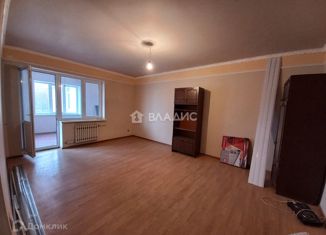 Продам 2-ком. квартиру, 77 м2, Тамбов, улица Рылеева, 79Е, Октябрьский район