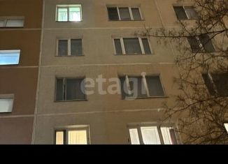 Продажа 3-ком. квартиры, 64.7 м2, Москва, Михневская улица, 15, Михневская улица