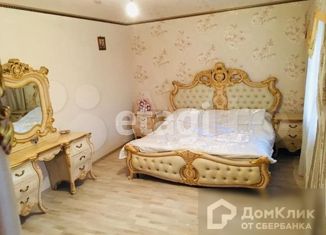 Продаю дом, 182 м2, станица Новотитаровская, улица Коммунаров