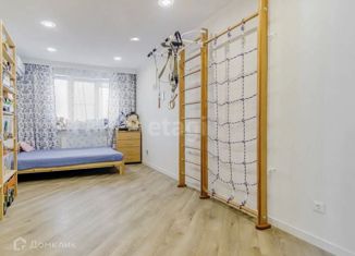 Продам 3-комнатную квартиру, 122 м2, Ростов-на-Дону, Пролетарский район, Нижегородская улица, 31/2