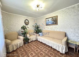 Продаю 2-ком. квартиру, 42 м2, село Кузнецово, Юбилейная улица, 9