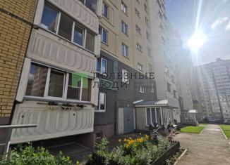 Продаю однокомнатную квартиру, 32 м2, Кировская область, Современная улица, 9