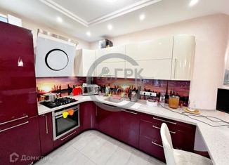 Продам трехкомнатную квартиру, 76.7 м2, Москва, улица Константина Царёва, 6, метро Войковская