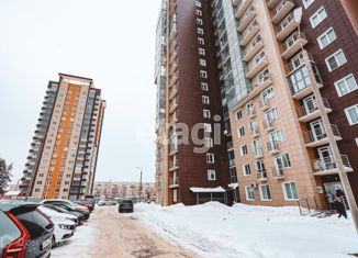 Продажа двухкомнатной квартиры, 60 м2, Ижевск, улица 10 лет Октября, 89, жилой район Автопроизводство