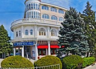 Продается 1-комнатная квартира, 28.8 м2, Евпатория, улица Фрунзе, 20