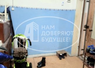 Комната на продажу, 10.8 м2, Глазов, улица Пряженникова, 49/21