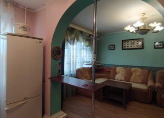 Сдается в аренду 3-комнатная квартира, 63 м2, Новосибирск, улица Зорге, 68, улица Зорге