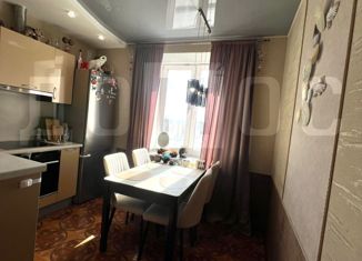 Продается 2-комнатная квартира, 60 м2, Екатеринбург, улица Татищева, 102
