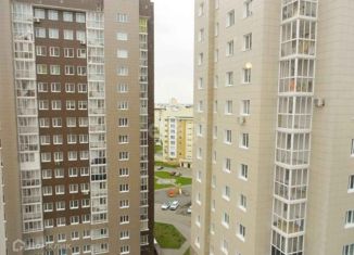 Продажа трехкомнатной квартиры, 122 м2, Кемерово, проспект Шахтёров, 109, ЖК Радужный