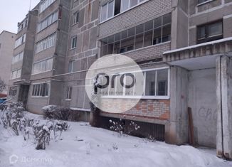 Продам 2-комнатную квартиру, 50.6 м2, Рыбное, Большая улица, 12