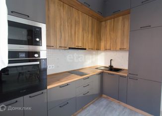 Продам 1-ком. квартиру, 52 м2, Томская область, улица Левитана, 1