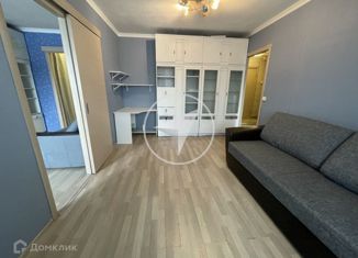 Продам 2-комнатную квартиру, 45 м2, Москва, Братская улица, 8/16, Братская улица