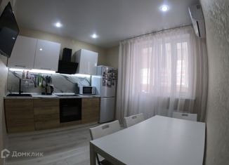 Продажа двухкомнатной квартиры, 52 м2, Краснодар, улица Цезаря Куникова, 24к3, ЖК Времена Года 3