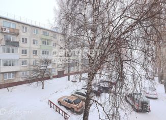 Продаю двухкомнатную квартиру, 42.5 м2, Топки, микрорайон Красная Горка, 3