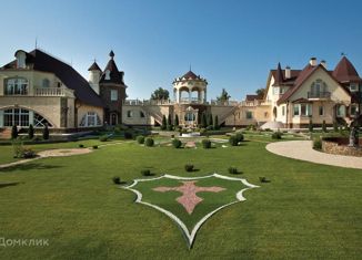 Продаю дом, 856 м2, деревня Новинки, деревня Новинки, 39А