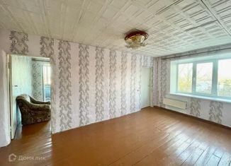 Продам 4-ком. квартиру, 59.6 м2, поселок городского типа Инской, Тобольская улица, 2