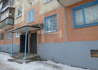 Продаю однокомнатную квартиру, 30.5 м2, Новосибирск, улица Михаила Перевозчикова, 10, улица Михаила Перевозчикова