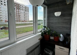 Однокомнатная квартира на продажу, 32 м2, Свердловская область, улица Булата Окуджавы, 13