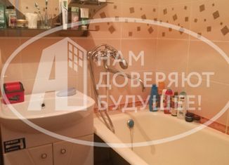 Продажа 4-ком. квартиры, 58.4 м2, Губаха, проспект Свердлова, 8