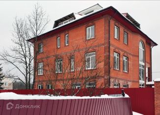 Продаю дом, 418 м2, городской посёлок Ульяновка