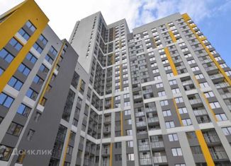 Продам 1-ком. квартиру, 44 м2, Екатеринбург, Солнечная улица, 33А, Солнечная улица