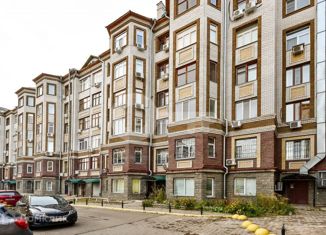 Продается 3-комнатная квартира, 113.5 м2, Татарстан, улица Сулеймановой, 3