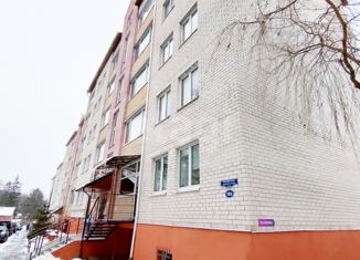 Продаю 3-ком. квартиру, 96 м2, Светлогорск, Пионерская улица, 18Б