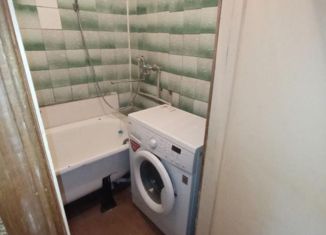 Сдам в аренду 2-ком. квартиру, 49.5 м2, поселок Судоверфь, Судостроительная улица, 25