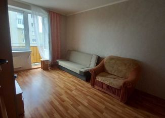 Сдается в аренду однокомнатная квартира, 40 м2, Калининград, Кутаисский переулок, 3
