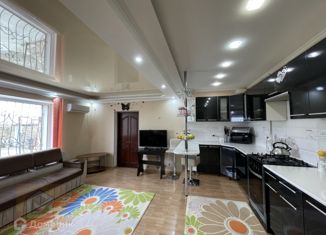 Сдаю в аренду дом, 200 м2, потребительский кооператив Чайка-С, 1-я Садовая улица, 2