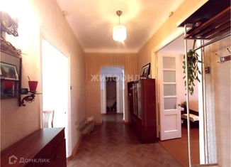 Продается 3-ком. квартира, 80.7 м2, Кемеровская область, проспект Мира, 35