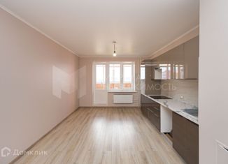 Продается двухкомнатная квартира, 66.1 м2, деревня Дударева, улица Созидателей, 8, ЖК Комарово