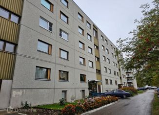 Продается двухкомнатная квартира, 53 м2, Костомукша, Первомайская улица, 12