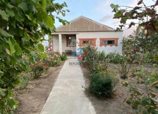 Продаю дом, 110 м2, поселок Белый Ильмень, улица Мусабаева