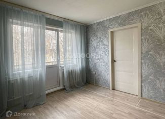 2-комнатная квартира на продажу, 44.2 м2, Новосибирск, улица Ватутина, 49, метро Студенческая