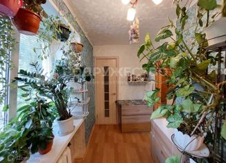 Продаю 2-комнатную квартиру, 24 м2, Бор, улица Чугунова, 12