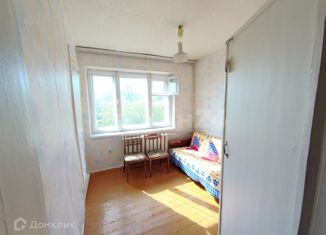 Продам 4-комнатную квартиру, 56 м2, Зеленогорск, улица Мира, 8А