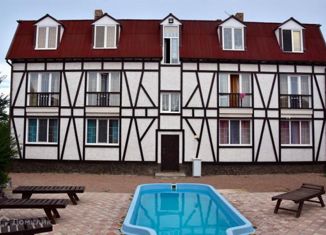 Продам дом, 600 м2, поселок городского типа Заозерное, улица Аллея Дружбы, 106
