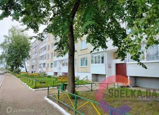 Продаю 2-комнатную квартиру, 53.3 м2, Агидель, улица Первых Строителей, 4